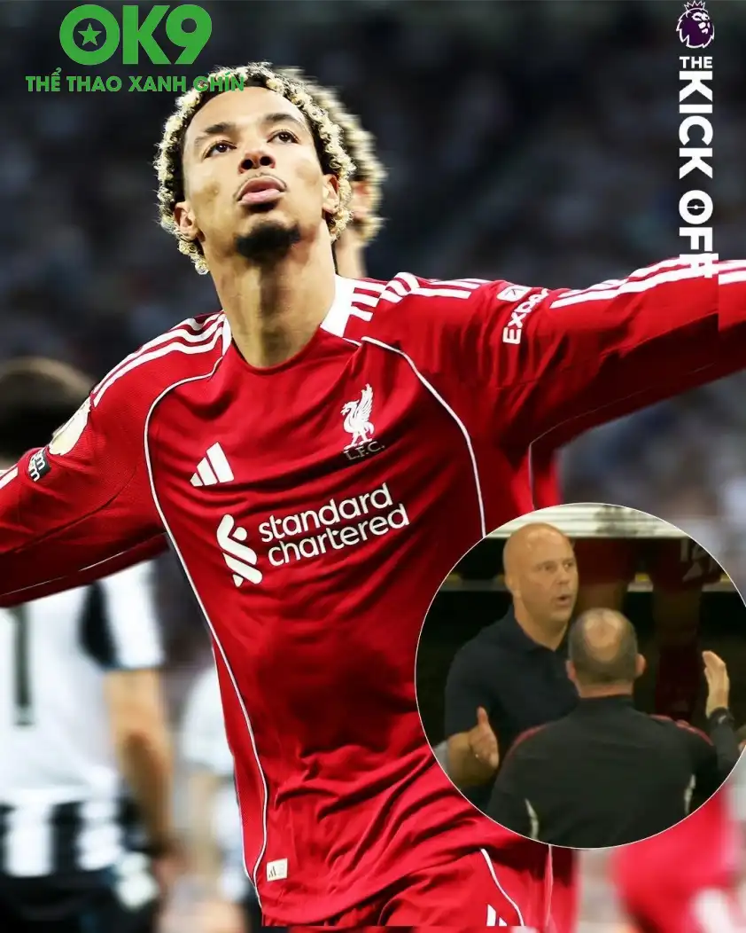 HLV Arne Slot cũng đã rất bất ngờ trước bàn thắng của Ekitike