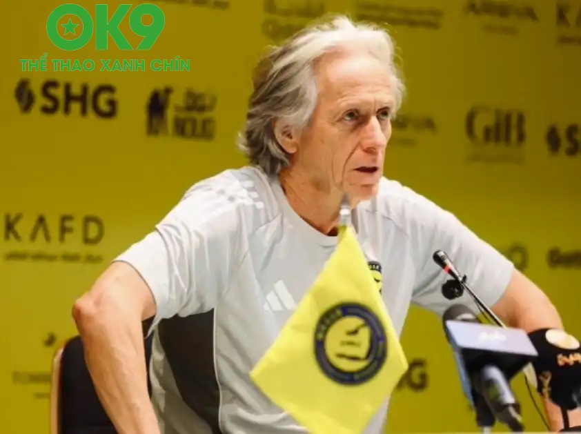 HLV người Bồ Đào Nha thừa nhận Al Nassr sẵn sàng mạo hiểm để luôn hướng đến chiến thắng