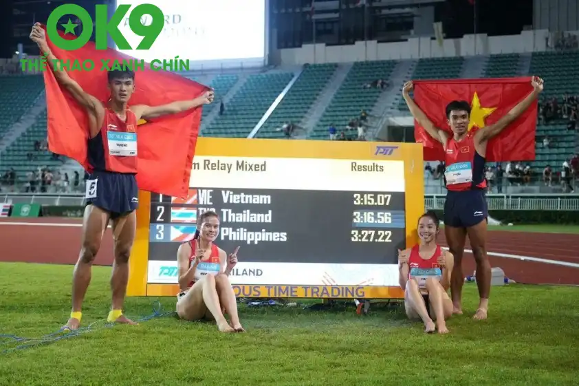 Nguyễn Thị Ngọc và đồng đội giúp điền kinh Việt Nam có thêm 1 HCV ở nội dung 4x400m tiếp sức hỗn hợp (Ảnh: Báo Tiền Phong).