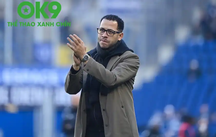 Liam Rosenior được xem là ứng viên sáng giá nhất thay thế Enzo Maresca